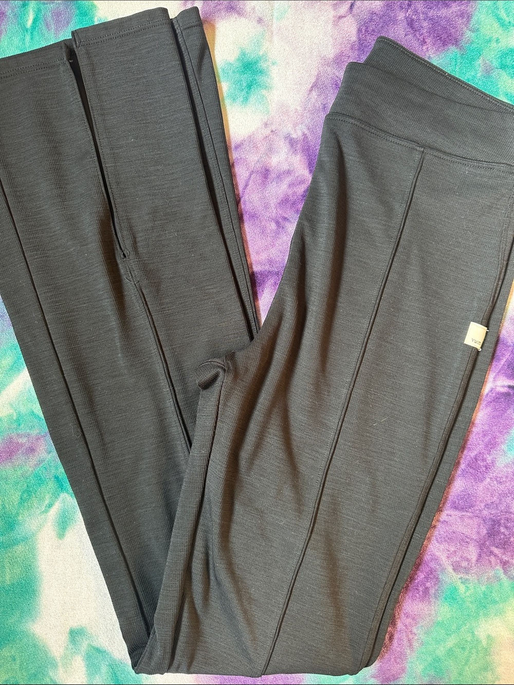 Vuori Black Boot-Cut Flare Active Pants